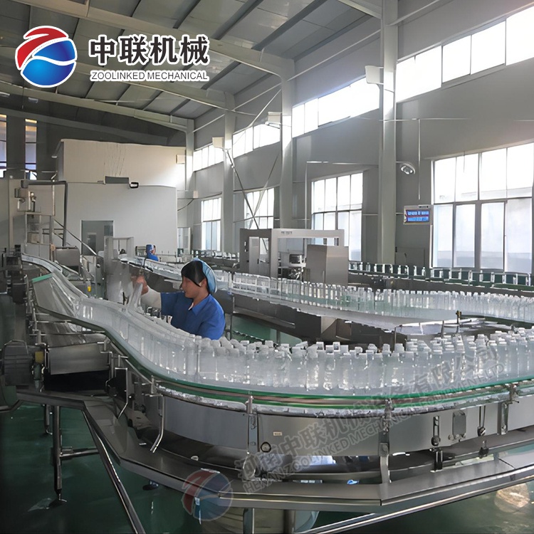 整套純凈水生產(chǎn)線(xiàn)設備